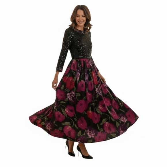 Victoria Royal Ltd Dresses & Skirts - Victoria Royal Ltd Beaded Sequin Silk Gown Black Floral Maxi Dress 6/8 Vintage